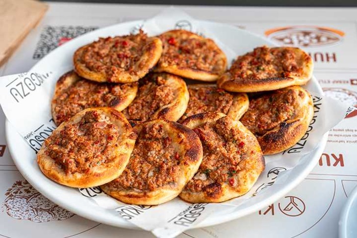 Kuşgözü Lahmacun