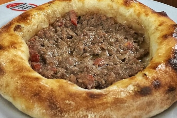 Kardeşler Pide Salonu