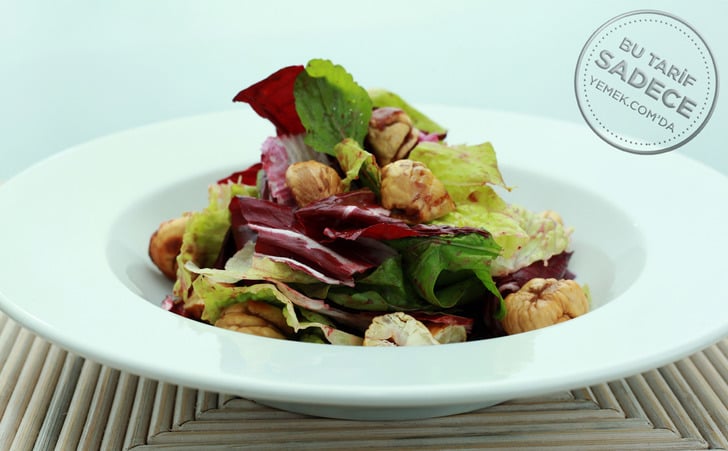 Karamelize Kestaneli, Böğürtlenli Karışık Salata Tarifi