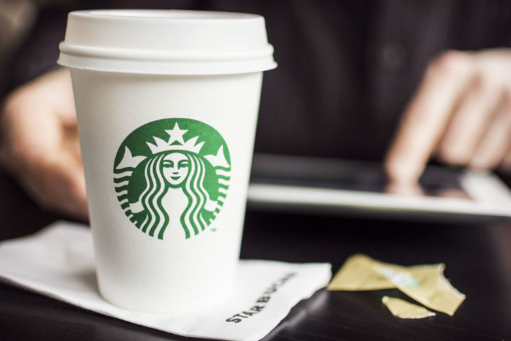 starbucks-bardak-shutter