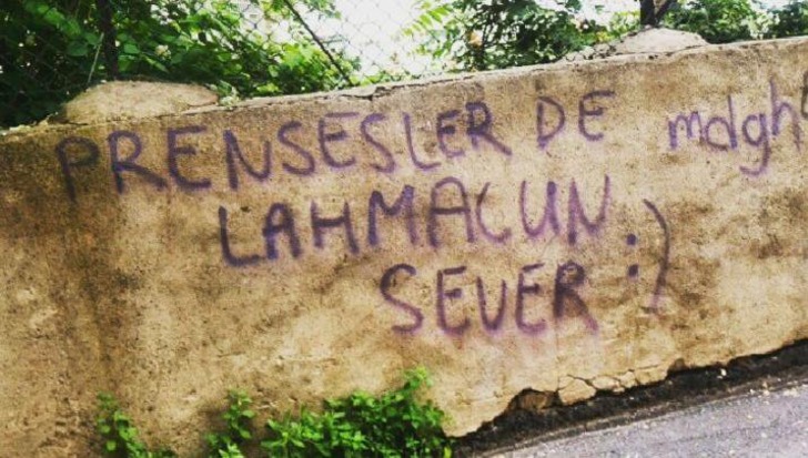 Yemeğin Aşkla Bir Alakasının Olduğunun Kanıtı 15 Duvar Yazısı