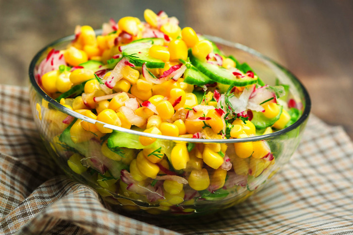 Mısırlı Salata Tarifi