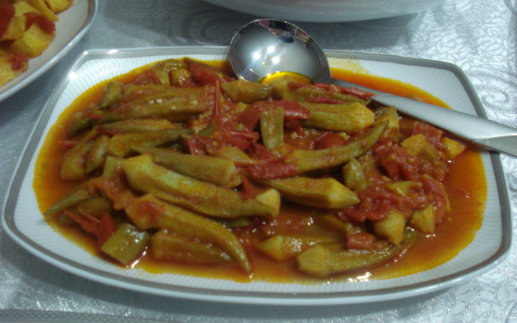 bamya-yemegi