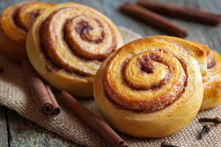 Tarçınlı Rulo Çörek Tarifi