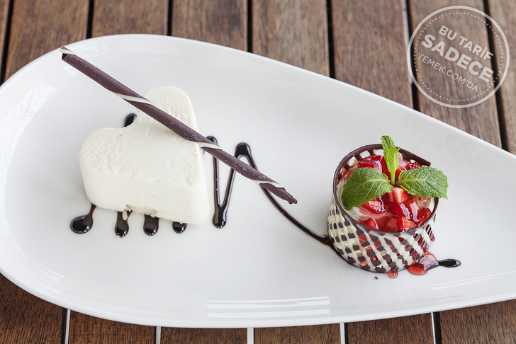 Tapasuma Restaurant Sevgililer Günü Tatlısı Beyaz Çikolatalı Mus Tarifi 