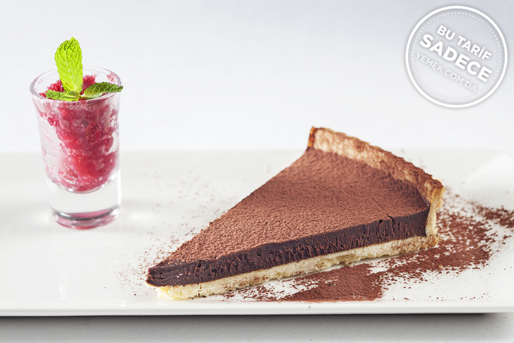 Mixo Restaurant Çikolatalı Acılı Tart Tarifi