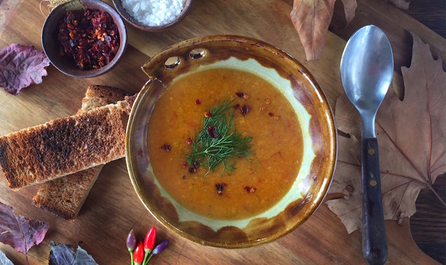 Klasiklerden Sıkılanlara: Meksika Usulü Safranlı Fava Çorbası