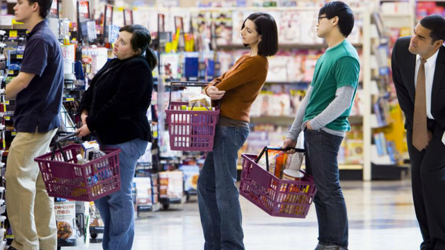 Süpermarkette Kasada Daha Az Sıra Beklemenizi Sağlayacak 5 Şaşırtıcı İpucu