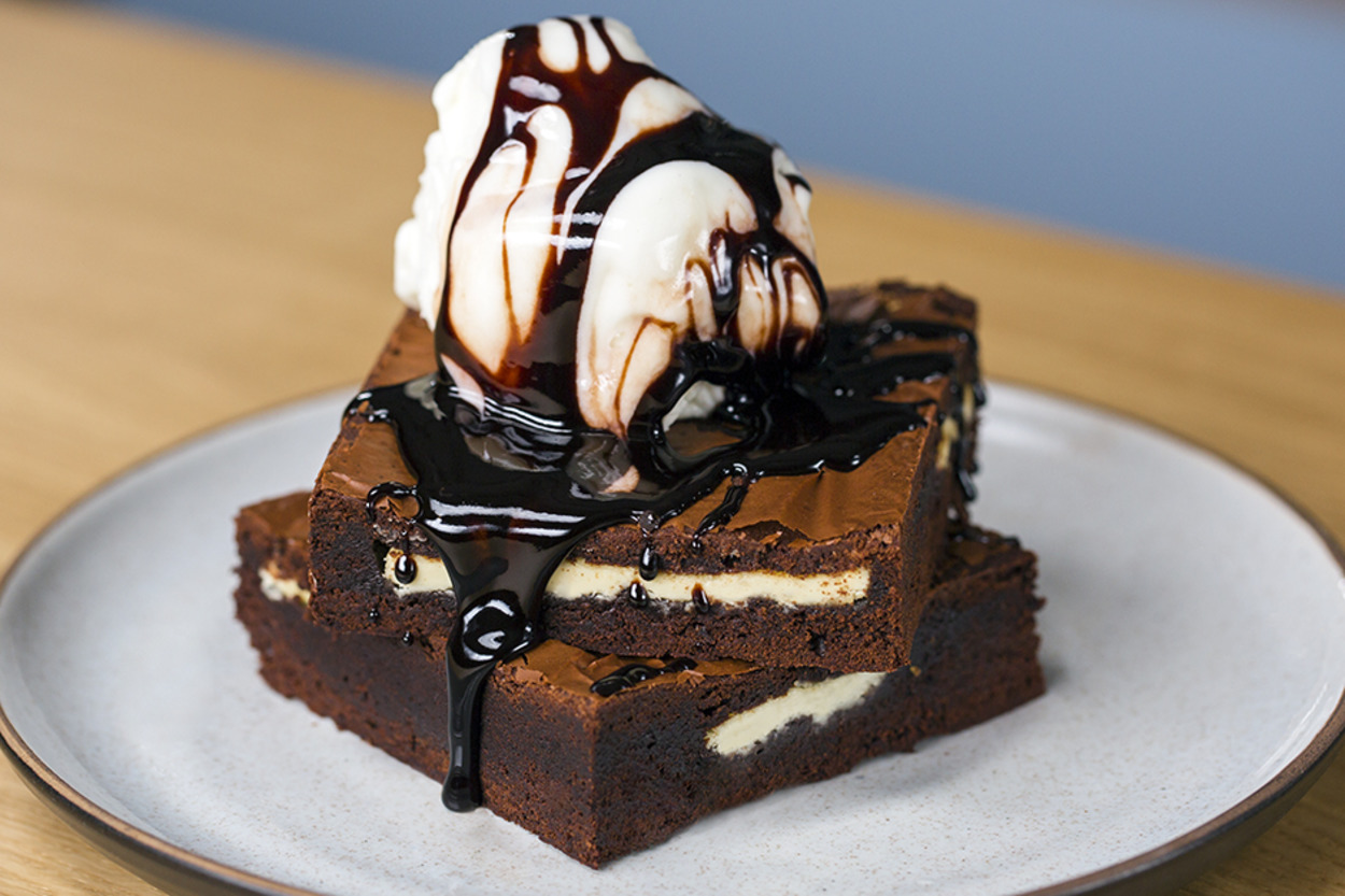 En Lezzetlisi: Beyaz Çikolatalı Brownie