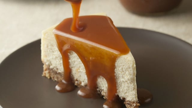 Karşı Konulmaz: Karamel Soslu Cheesecake