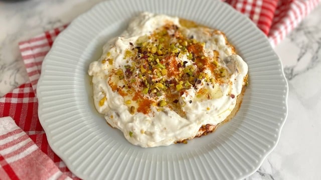 Sofranın Assolisti: Tahinli Patlıcan Mezesi
