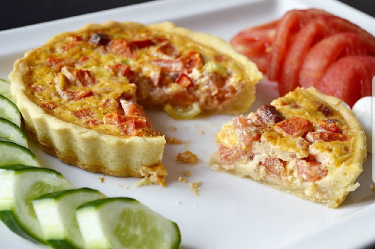 Kahvaltıya Buyurun: Pizzada Menemen