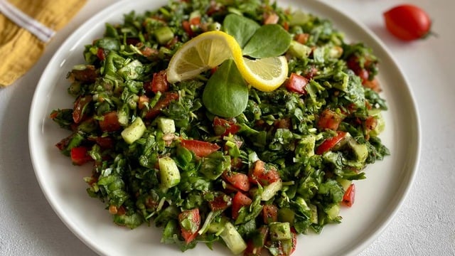 Baharatı Bol: Semizotlu Kaşık Salatası