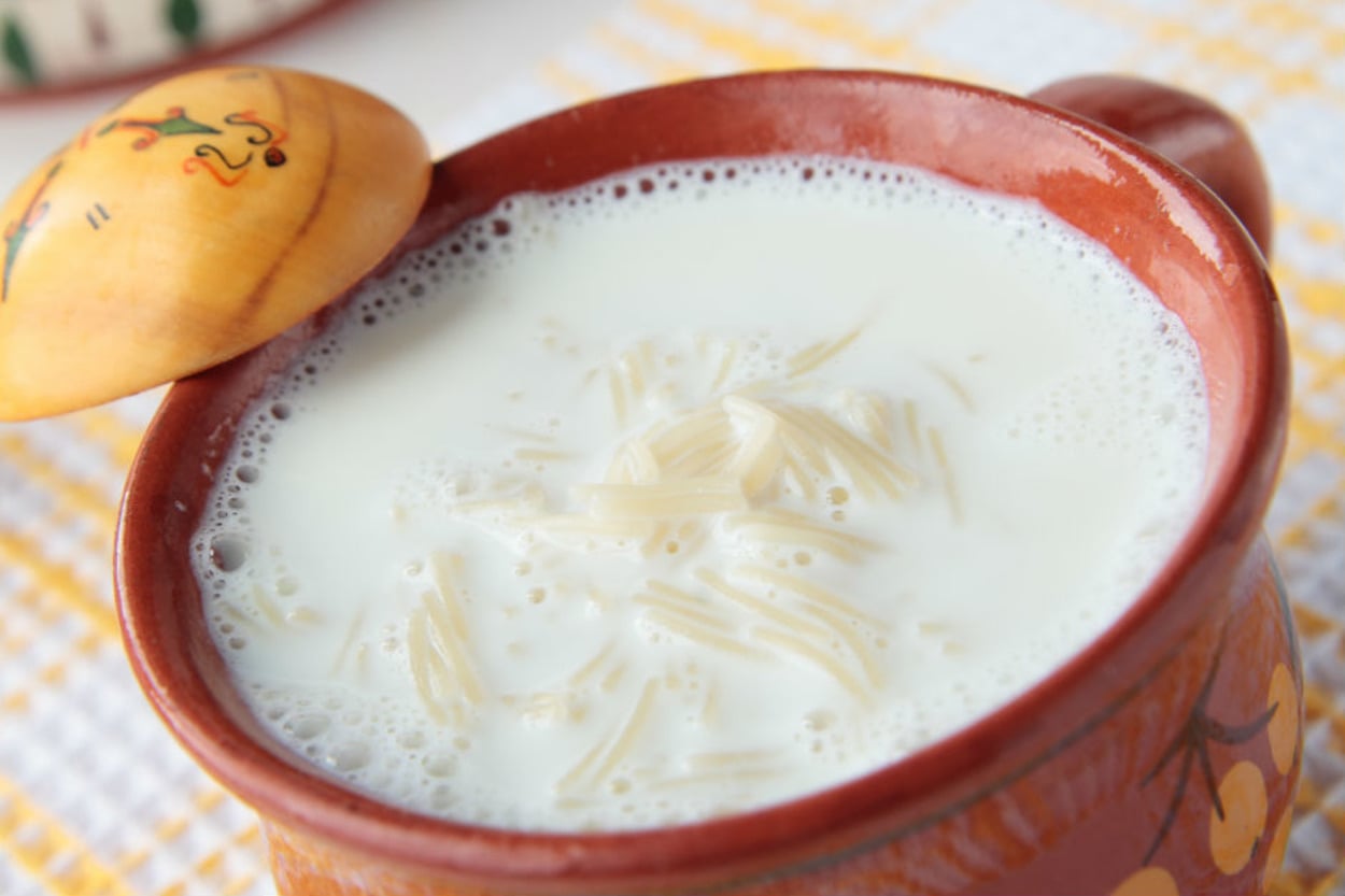 Tel Şehriyeli: Süt Çorbası