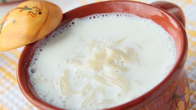 Tel Şehriyeli: Süt Çorbası