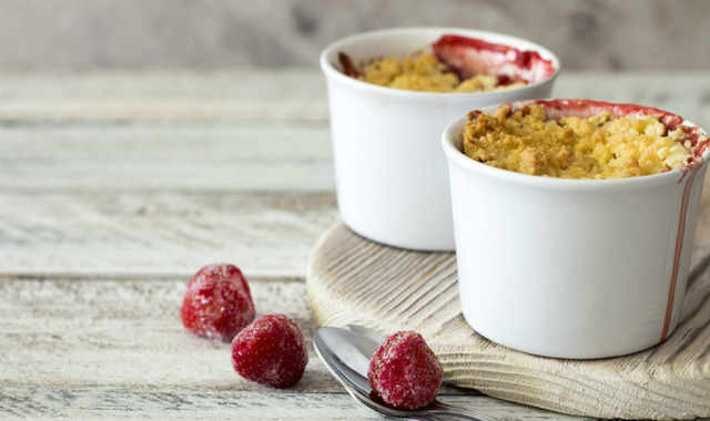Dondurmasız Olmaz: Çilekli Crumble