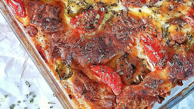 Çok Pratik: Ekmekle Yapılan Kolay Pizza