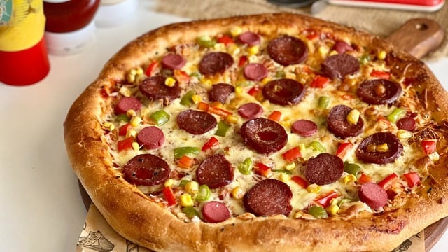 Hem Pratik Hem Ekonomik: Bayat Ramazan Pidesinden Pizza