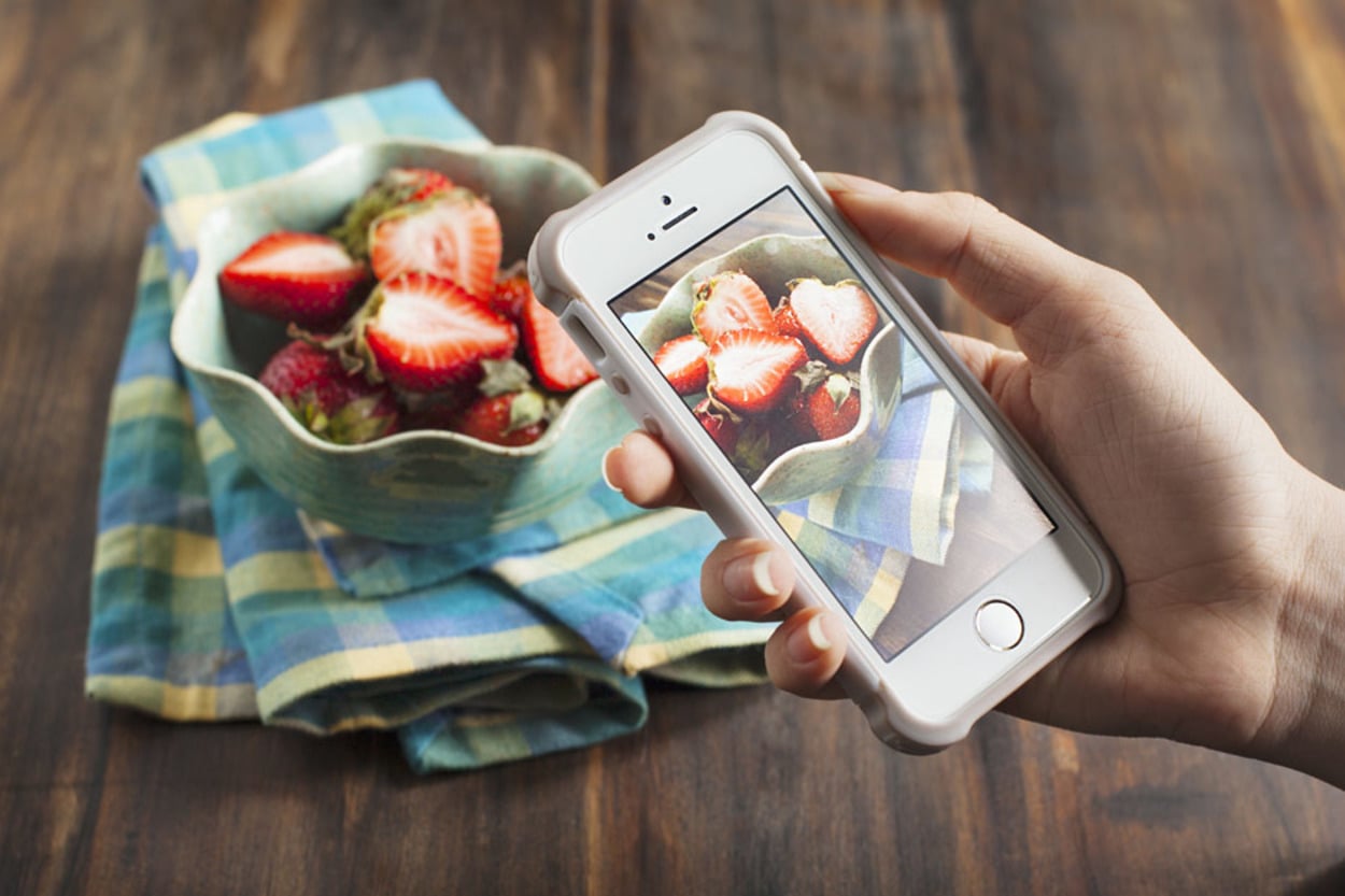 Telefonla Çok Daha İyi Yemek Fotoğrafı Çekmek İçin 7 Altın Öneri