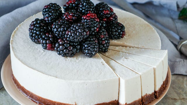 Vicdan Azabı Çektirmeyen Tatlı: Şekersiz Cheesecake