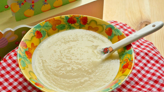 8 Aylık Miniklere Sağlıklı Mama: Bulgur Püresi