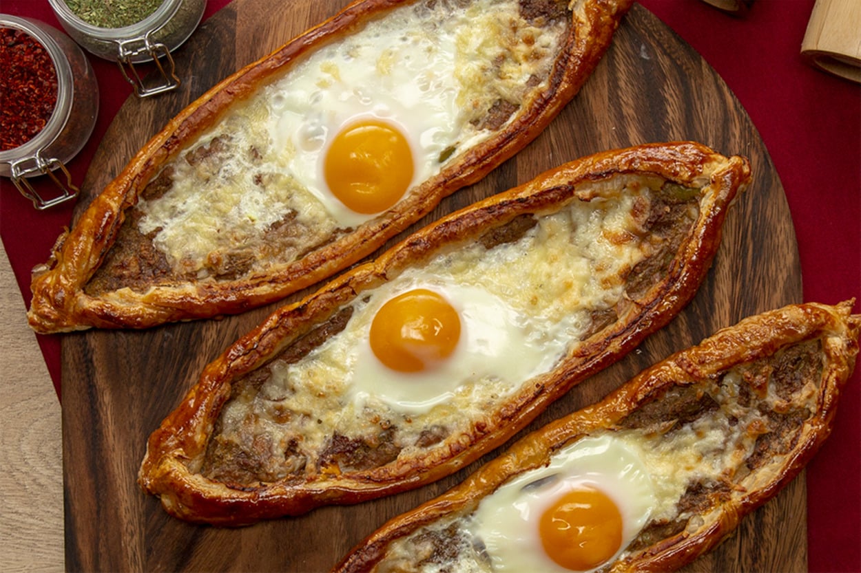 Heyecandan Uyuyamazsın: Milföyden Pide
