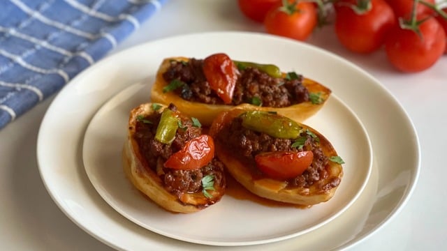 Adeta Bir Efsane: Fırında Patates Karnıyarık