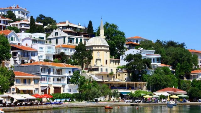 Hafta Sonu Kaçamağı Olarak Burgazada'ya Gideceklere 5 Farklı Mekan Önerisi