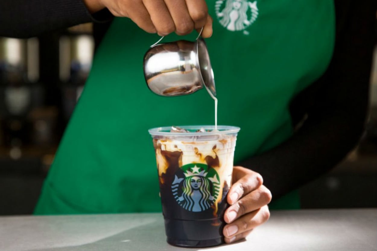 İlk Defa Starbucks'a Gidecekler İçin 101 Niteliğinde Sipariş Verme Rehberi ve Birkaç Küçük Tüyo