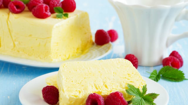 Tam Bir Yaz Tatlısı: Limonlu Parfe