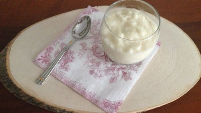 Sadelikte Bir Numara: Köpük Muhallebi