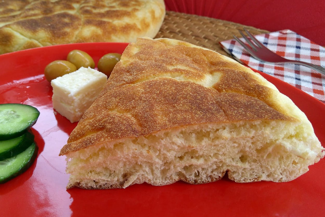 Sofranın Baş Köşesinde: Kahvaltılık Puf Ekmek