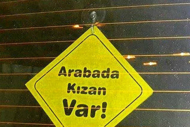 https://www.sozcu.com.tr/2015/gunun-icinden/gulduren-tabelalar-916666/60/?_szc_galeri=1 | sozcu