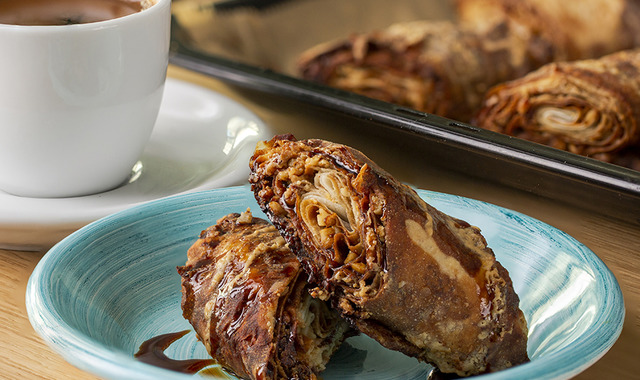 Ben Bunu Yerim: Tahin Pekmezli Tatlı Börek