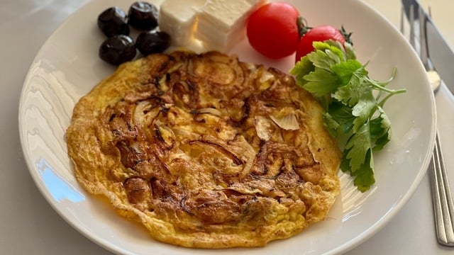 Her Öğün Kahvaltı Yapmayı Sevenlere: Soğanlı Yumurta