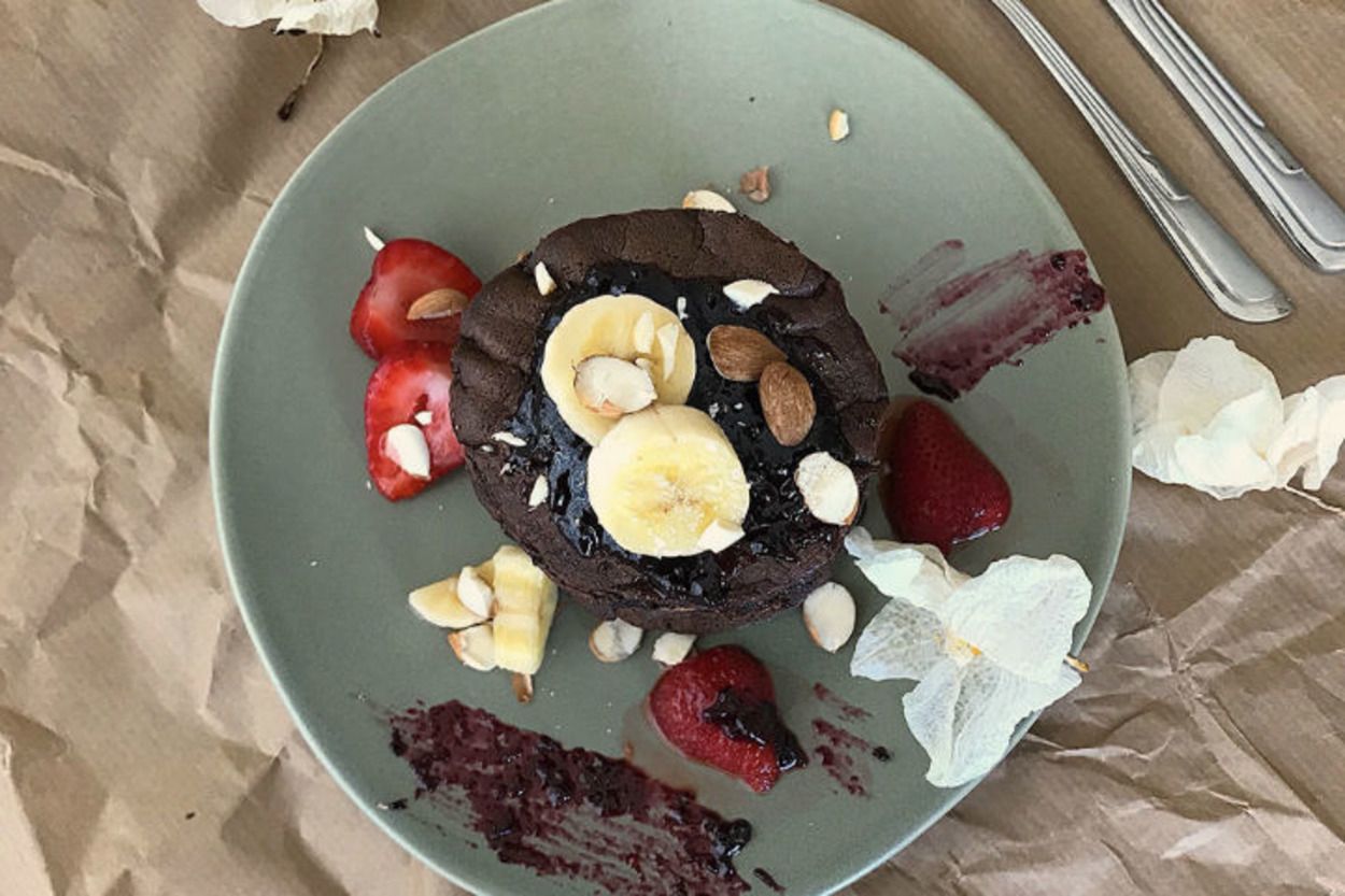 Kahvaltılarınız İçin: Sağlıklı Kakaolu Pancake