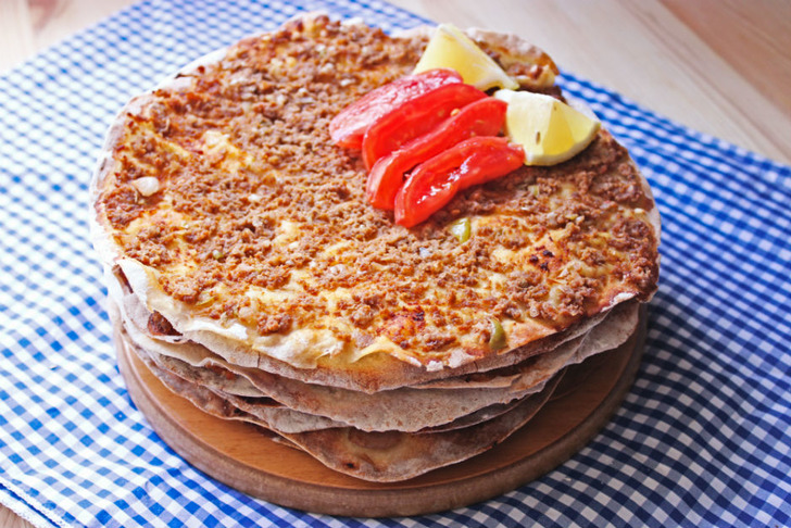 Tavada Lahmacun Tarifi