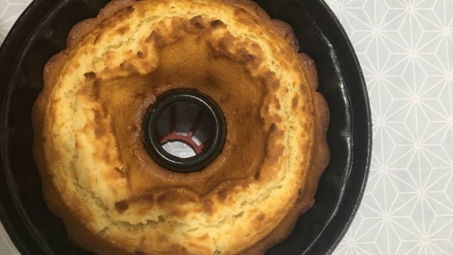 Demli Çayın Yanına: Üzümlü kek