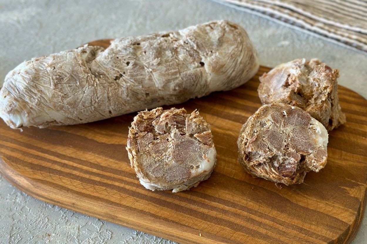At Dolaba: Kışlık Kavurma
