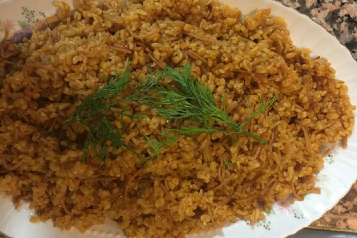 Tereyağlı ve Tane Tane: Tel Şehriyeli Bulgur Pilavı