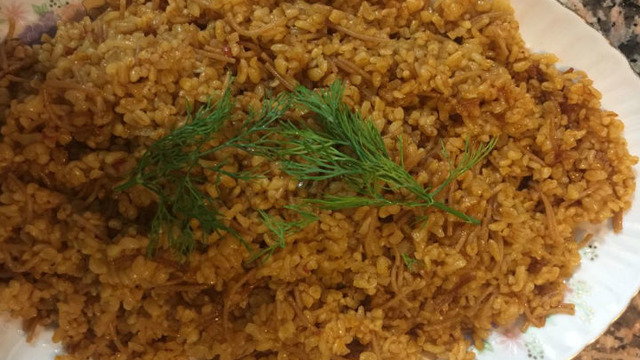 Tereyağlı ve Tane Tane: Tel Şehriyeli Bulgur Pilavı