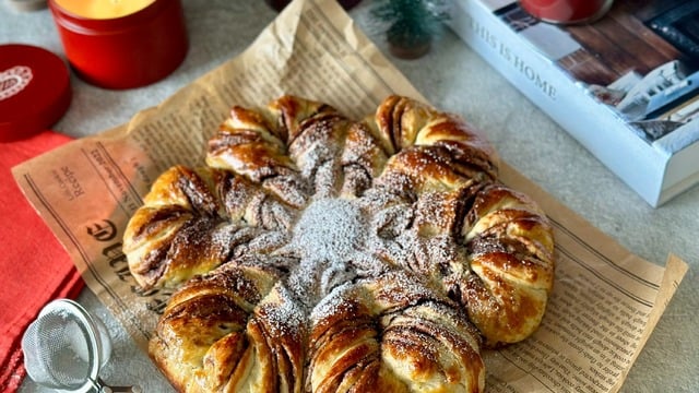 Üstelik Yumuşacık: Çikolatalı Çiçek Çörek
