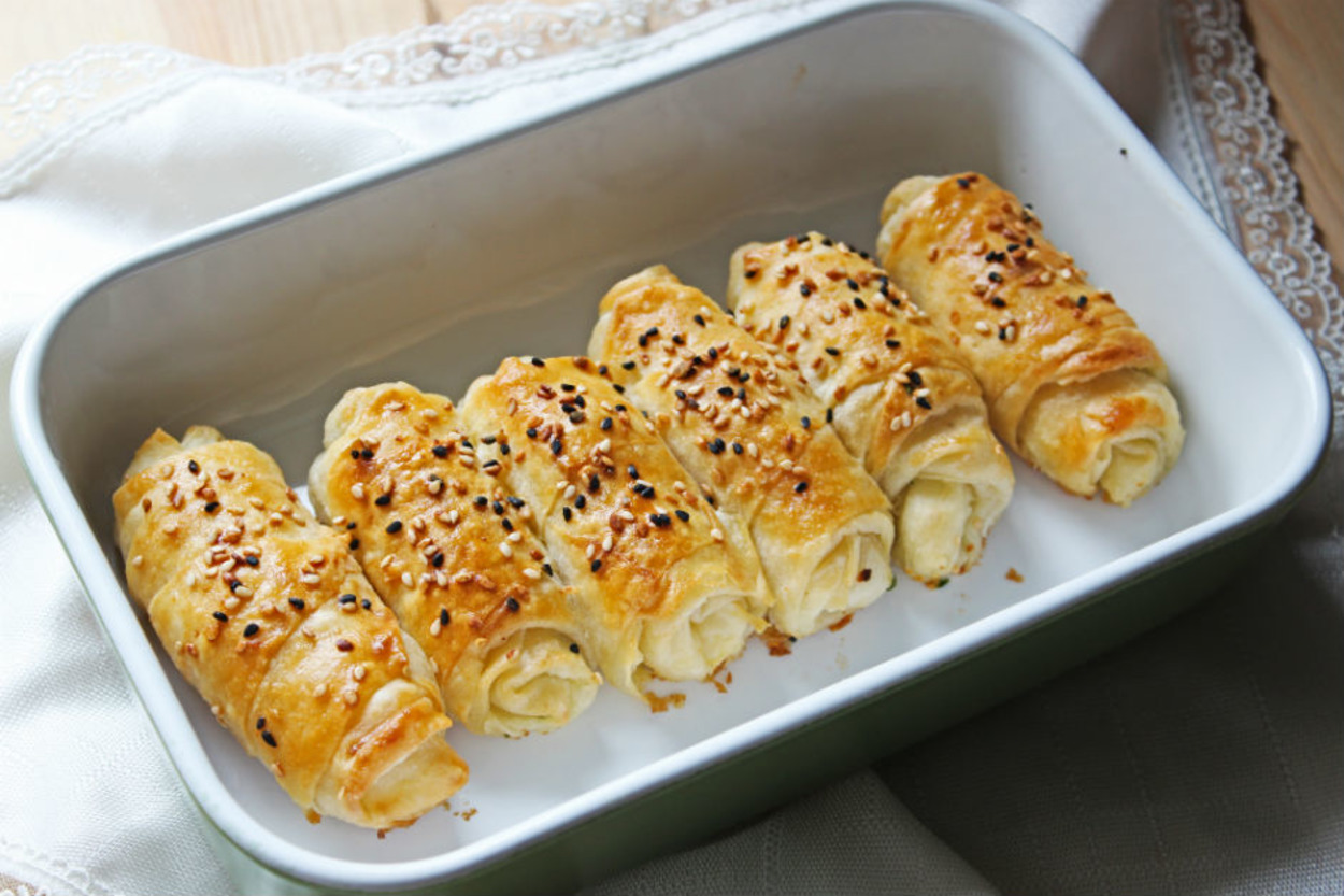 Çıtır Çıtır Bir Keyif: Karbonatlı Börek