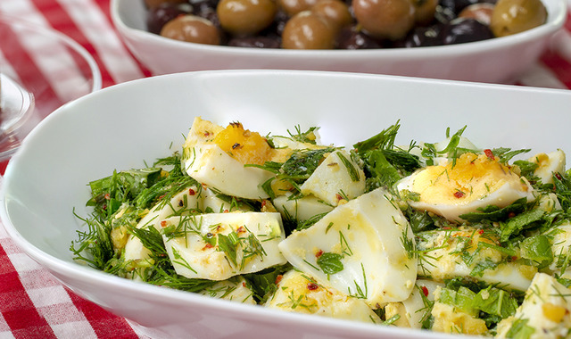 Sofralar Yeşille Hep Daha Güzel: Yumurta Salatası