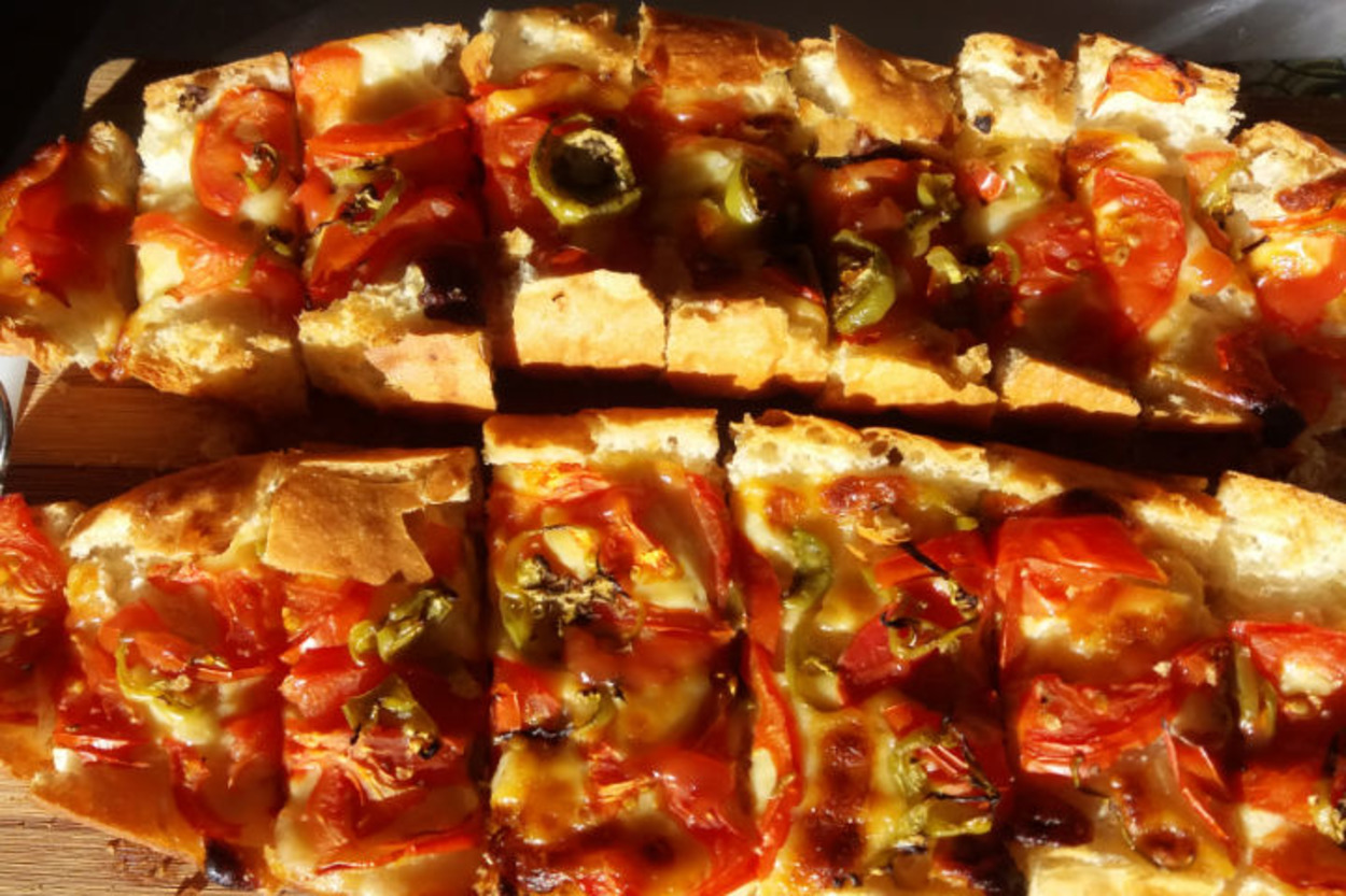 Ekmeğin En Leziz Hali: Ekmek Pidesi