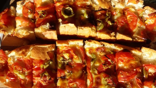 Ekmeğin En Leziz Hali: Ekmek Pidesi