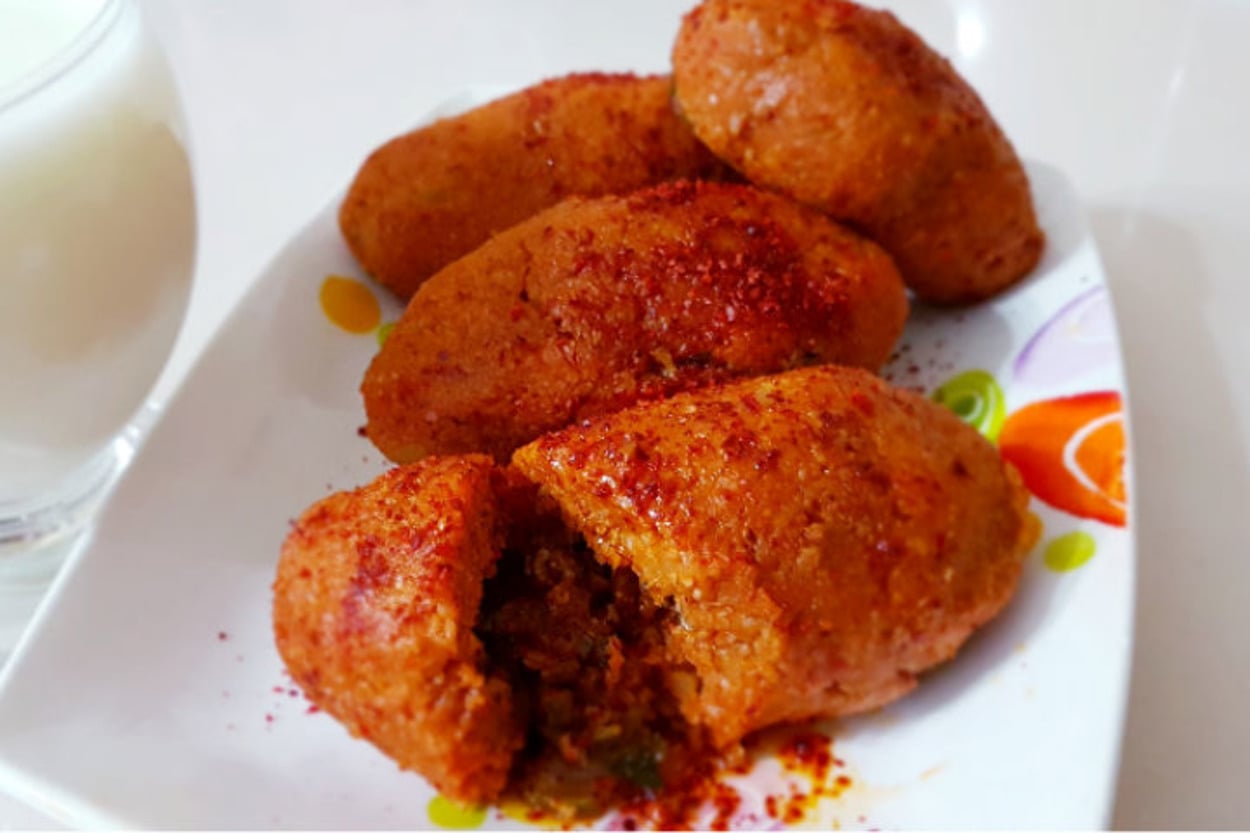 İçinde Arap Kebabı Var: Patates Köftesi