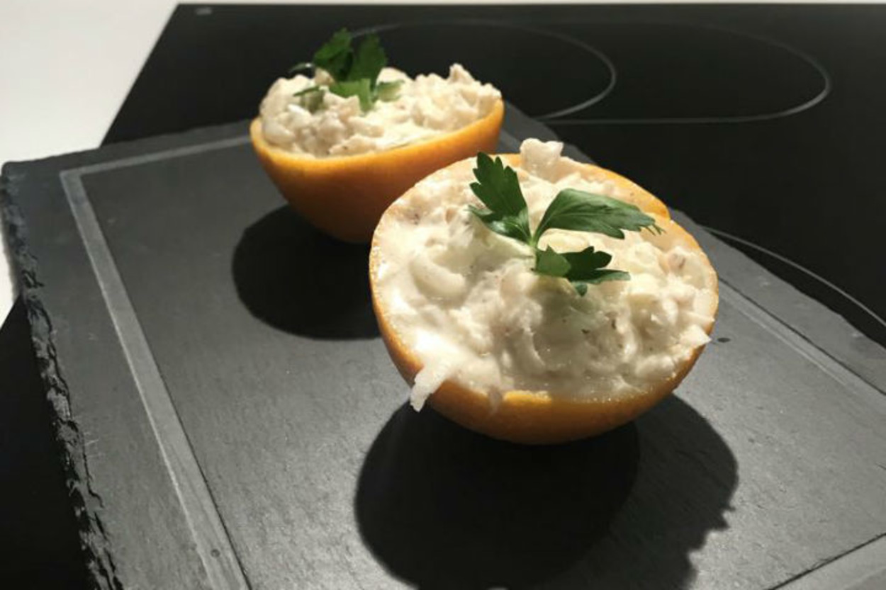 Sunumu Şık: Portakallı Kereviz Salatası