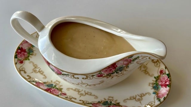 Et Yemeklerine Yakışan: Gravy Sos