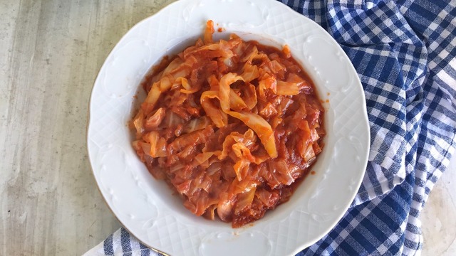 Hem Hafif Hem Doyurucu: Lahana Kavurması
